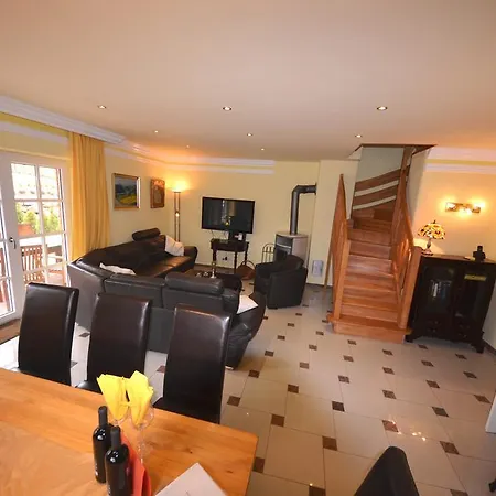 Holiday home Ferienhaeuser Zum Hoeft 44
