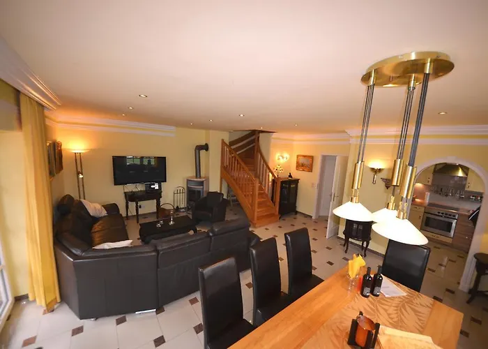 Ferienhaeuser Zum Hoeft 44 加格尔